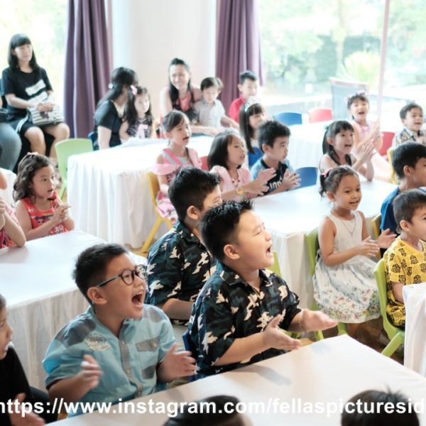 Jasa Foto Sweet Seven Teen / Birthday Party di Semarang - Banyak Anak Kecil