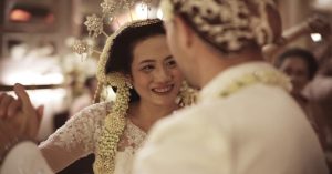 Read more about the article Tips Mendapatkan Shot Terbaik Selama Pesta Resepsi