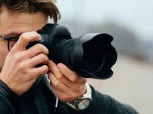 Read more about the article Koordinasi dengan Fotografer: Hindari Gangguan dan Dapatkan Shot Terbaik