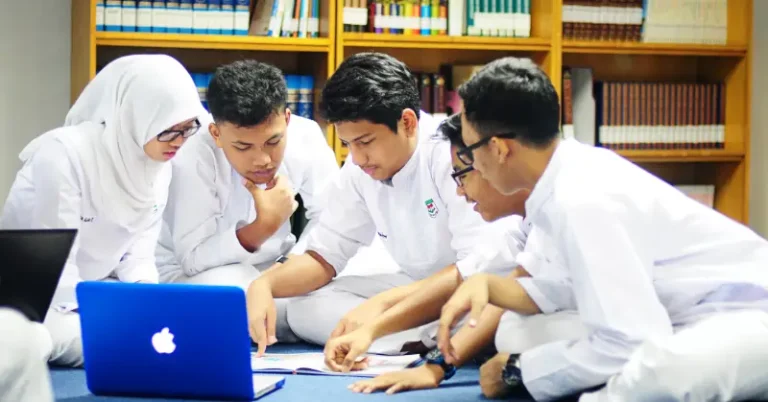Read more about the article Video Dokumentasi Edukasi: Cara Efektif Sampaikan Materi Pelajaran