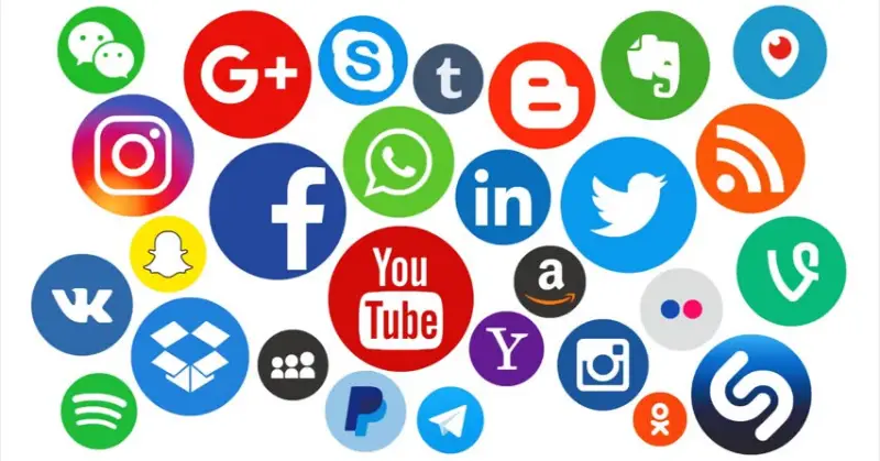 You are currently viewing Strategi Efektif Memasarkan Video Korporasi di Media Sosial
