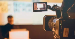 Read more about the article Menghindari Jebakan: Kesalahan Umum dalam Produksi Video Profil